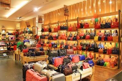 終端 | 商品繁多，箱包銷售如何有效吸引顧客進店